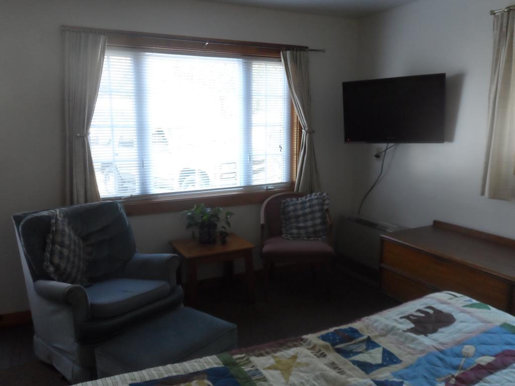 White Oak Motel & Cottages Holderness Phòng bức ảnh