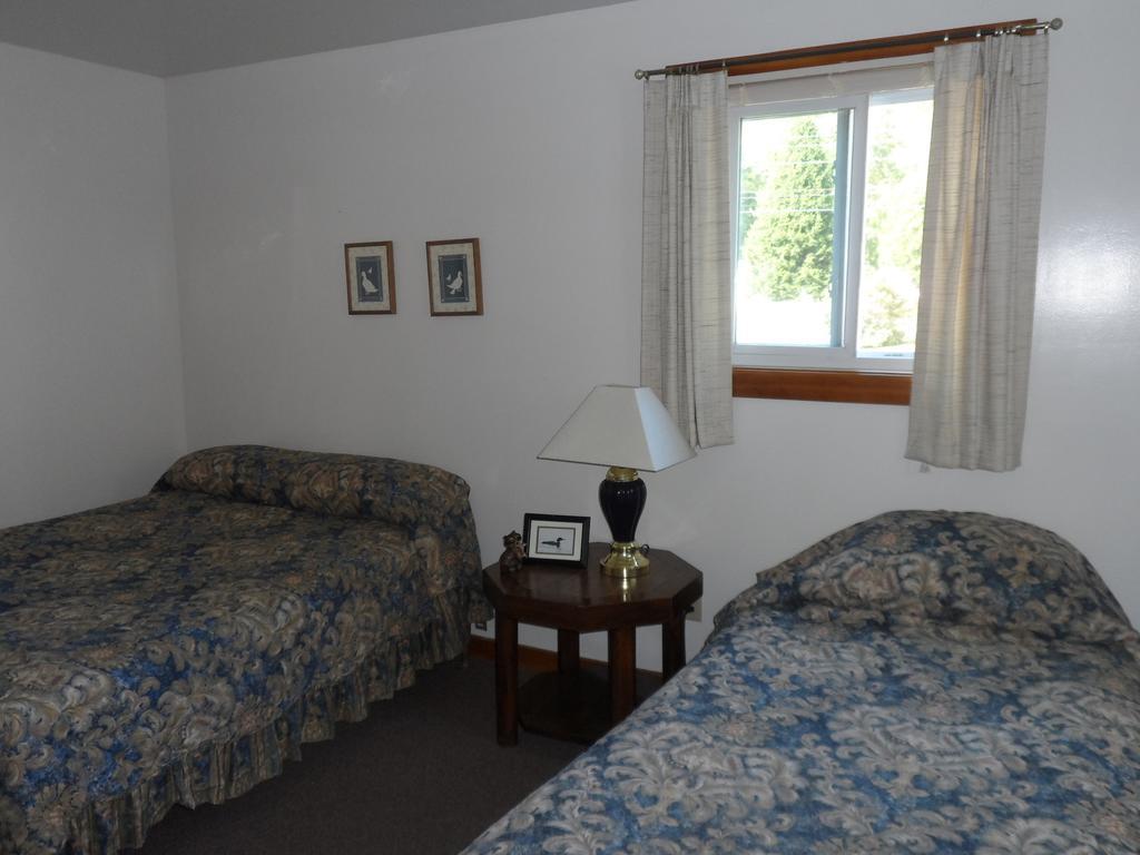 White Oak Motel & Cottages Holderness Phòng bức ảnh