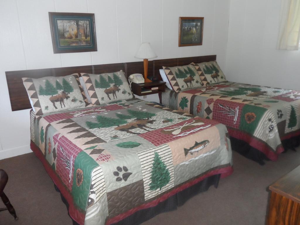 White Oak Motel & Cottages Holderness Phòng bức ảnh