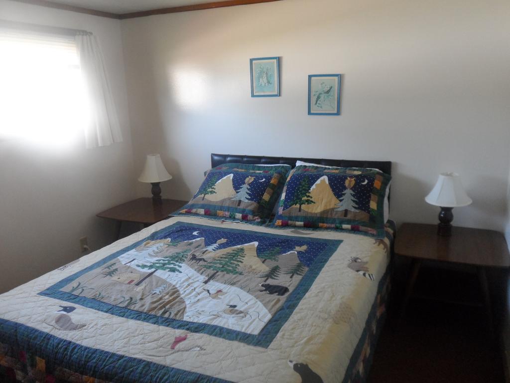 White Oak Motel & Cottages Holderness Phòng bức ảnh